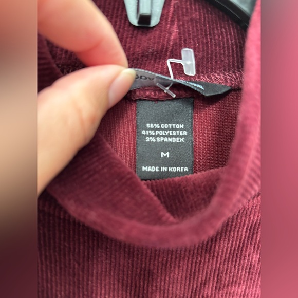 Moda International Deep Burgundy Velvet Corduroy Mock Neck Maxi Dress Size M - Picture 3 of 9